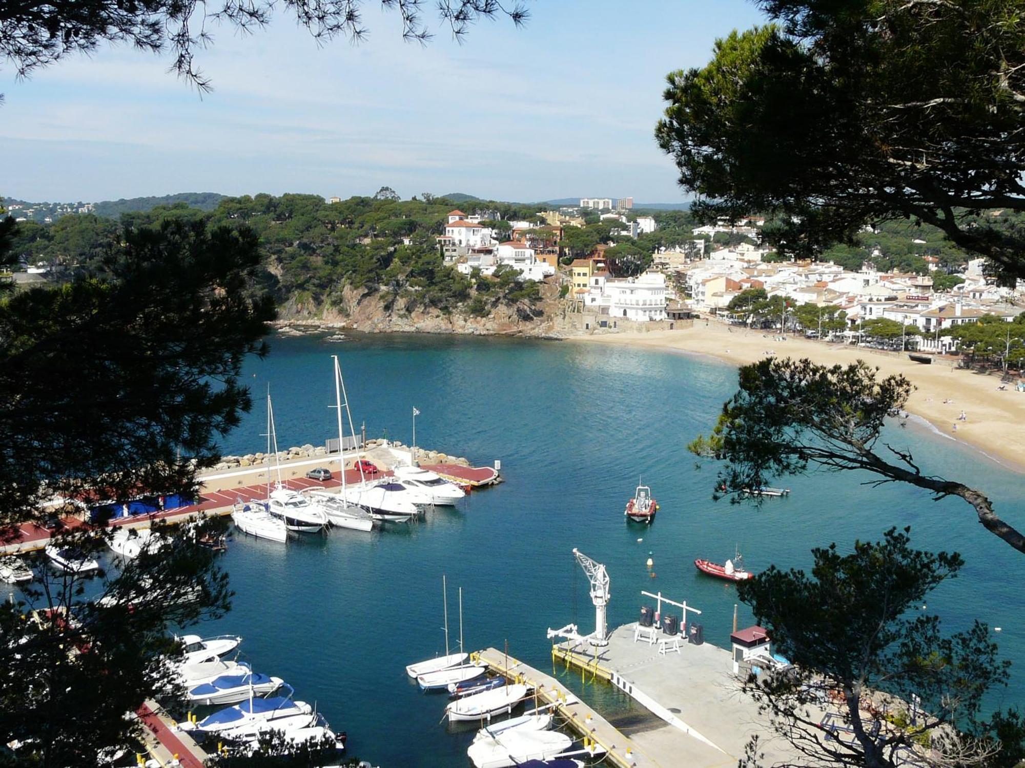 Capdevila Llafranc Esterno foto